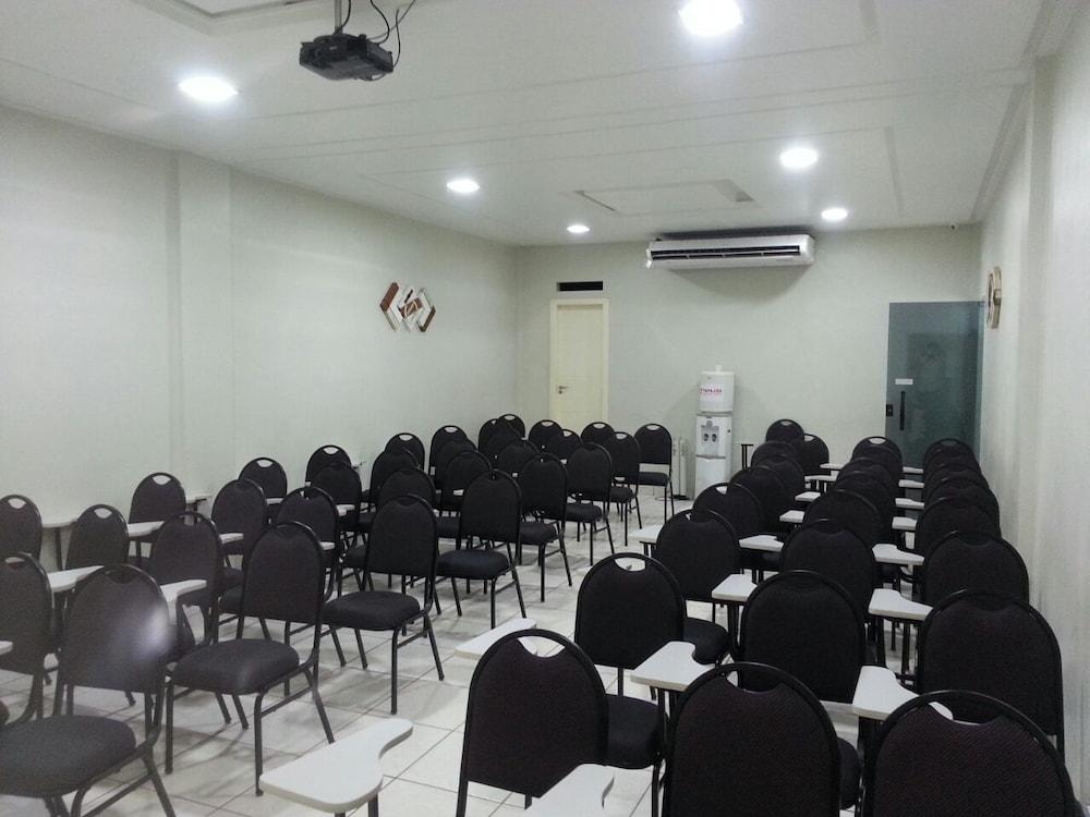 Tapajós Center Hotel Santarém Exterior foto